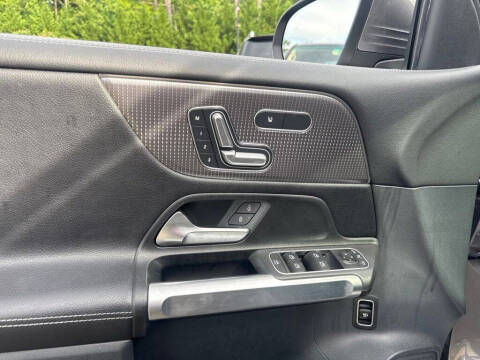 2022 Mercedes-Benz GLB GLB 250