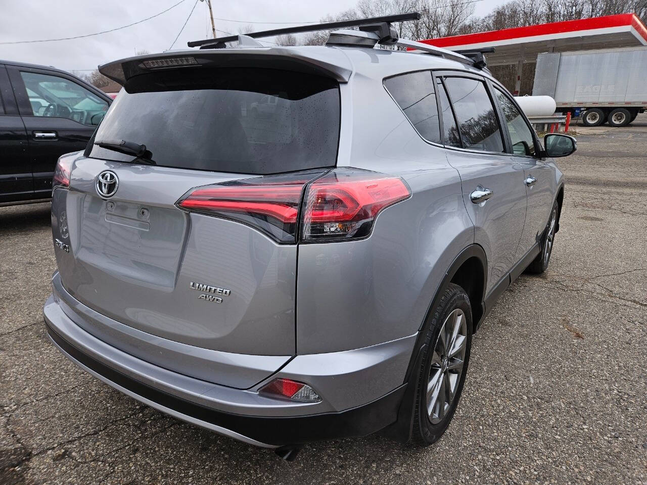 2018 Toyota RAV4 for sale at DANGO AUTO SALES in HOWARD CITY, MI