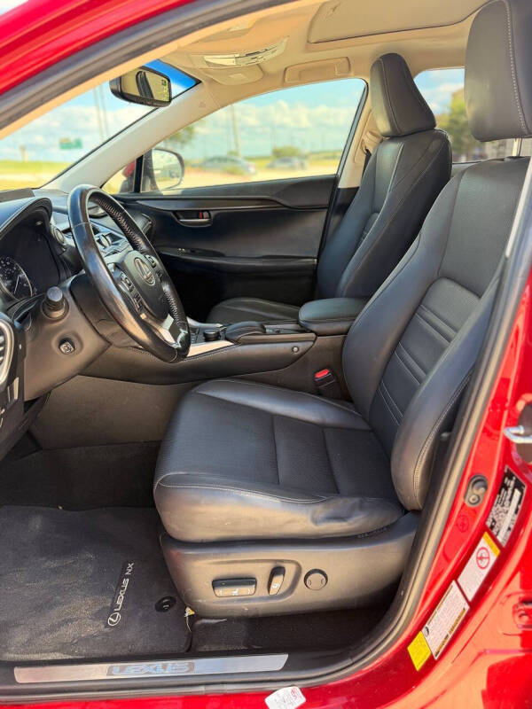 2017 Lexus NX 200t