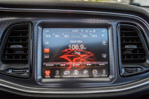2015 Dodge Challenger SXT Plus