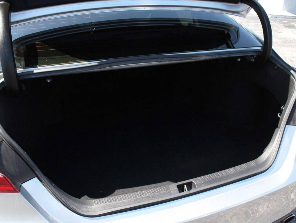 2018 Toyota Camry Sedan - $19,995