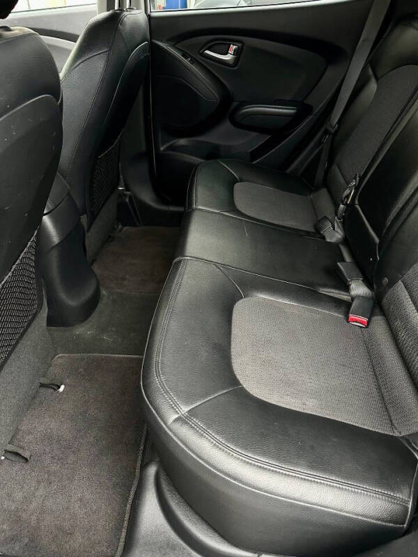 2011 Hyundai Tucson GLS