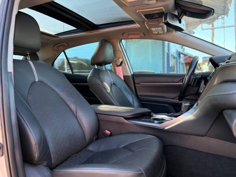 2019 Toyota Camry XSE