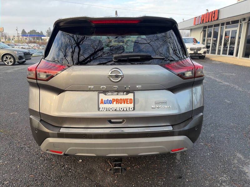 2021 Nissan Rogue SV