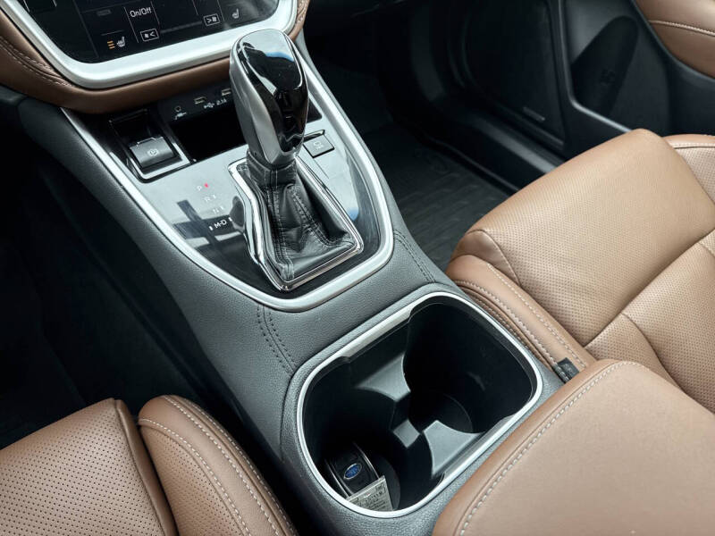 2020 Subaru Outback Touring XT