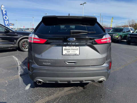 2024 Ford Edge Titanium
