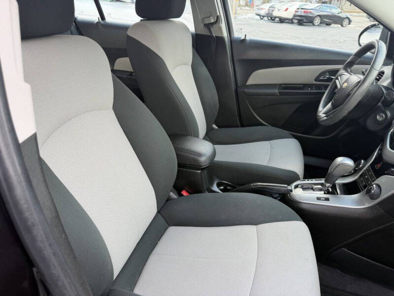 2011 Chevrolet Cruze LS