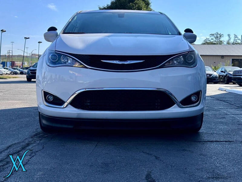 2018 Chrysler Pacifica Touring Plus
