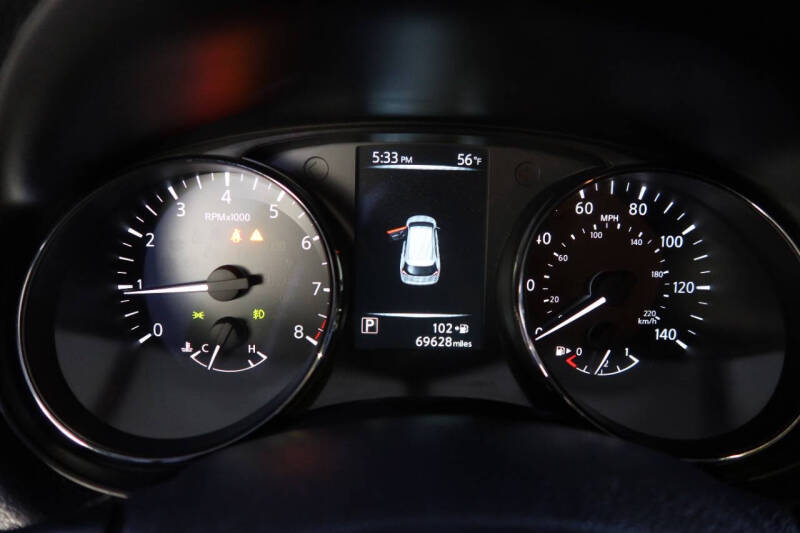 2017 Nissan Rogue SL