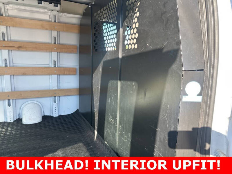 2024 GMC Savana 2500