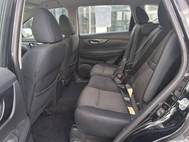 2017 Nissan Rogue S