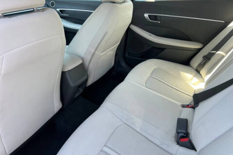 2023 Hyundai Sonata SE