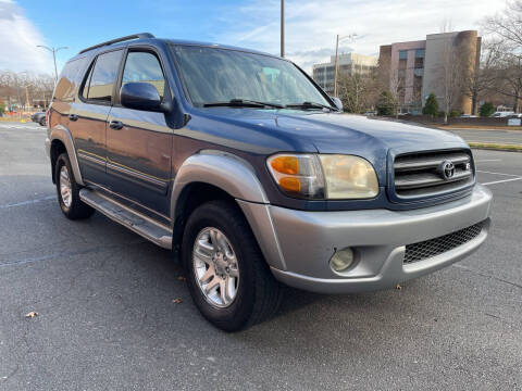 2004 Toyota Sequoia SR5