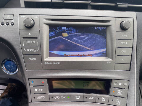 2015 Toyota Prius Plug-in Hybrid