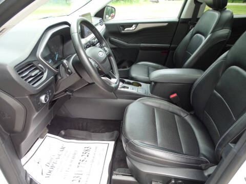2022 Ford Escape SEL