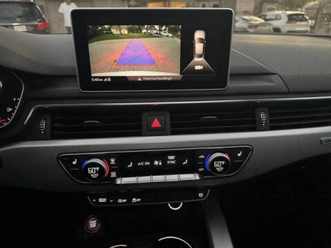 2017 Audi A4 2.0T quattro Premium