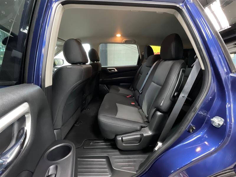 2020 Nissan Pathfinder S