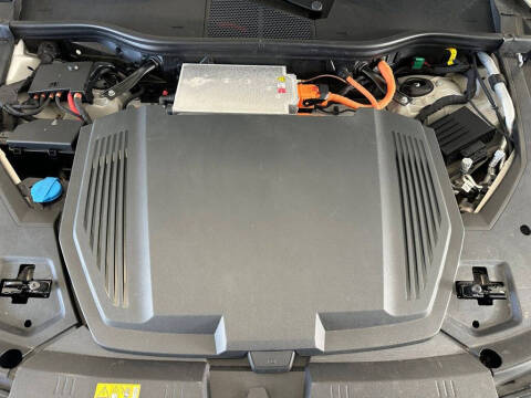 2021 Audi e-tron quattro Premium