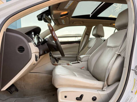 2011 Chrysler 300 C