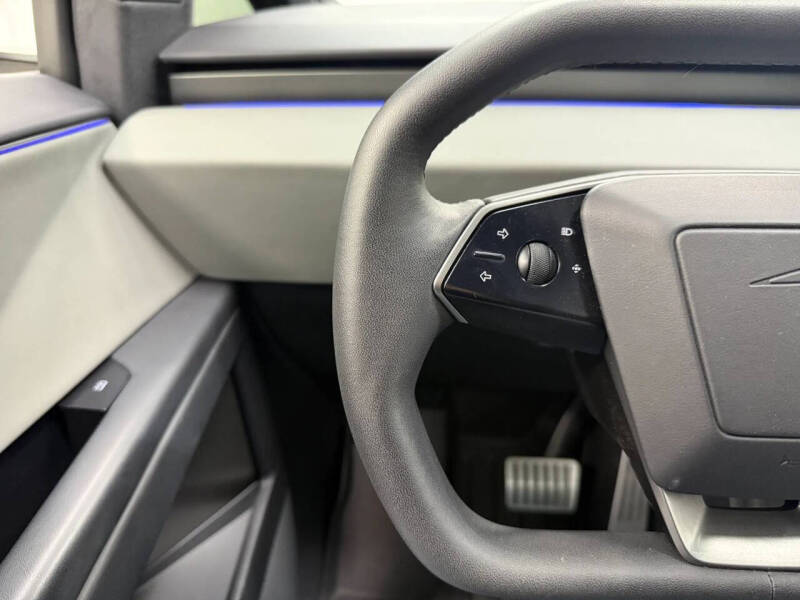 2024 Tesla Cybertruck