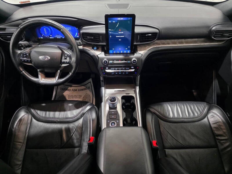 2020 Ford Explorer Platinum