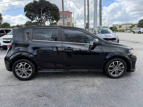 2017 Chevrolet Sonic LT Auto