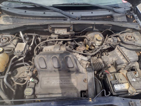 2004 Ford Escape XLT