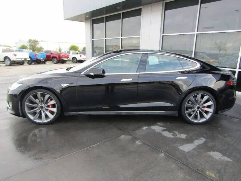 2015 Tesla Model S