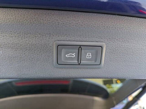 2022 Audi Q3 quattro S line Prem Plus 45 TFSI