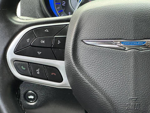 2018 Chrysler 300