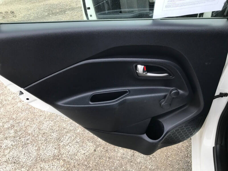 2012 Kia Rio 5-Door LX