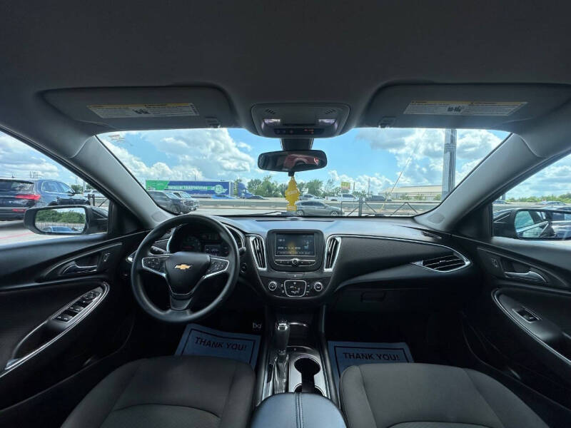 2017 Chevrolet Malibu LT