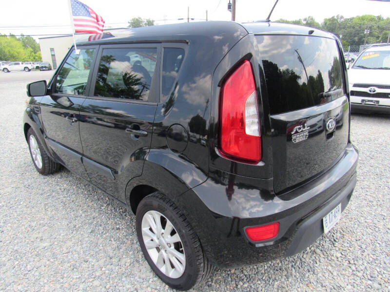 2013 Kia Soul +