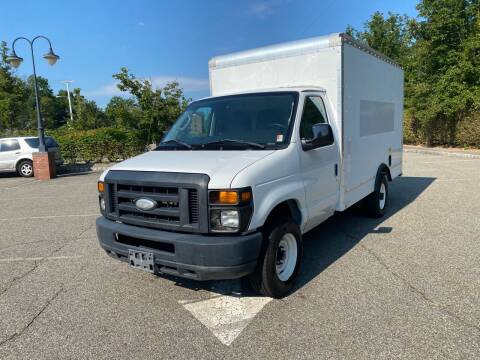 2014 Ford E-Series Chassis for sale at Advanced Fleet Management in Towaco NJ