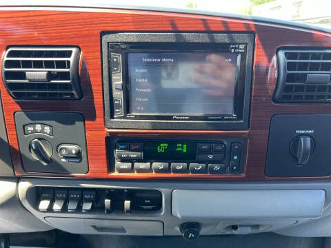 2005 Ford F-250 Super Duty Lariat