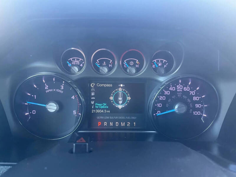 2011 Ford F-350 Super Duty Lariat