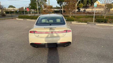 2015 Lincoln MKZ Hybrid