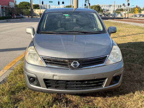 2012 Nissan Versa 1.8 S