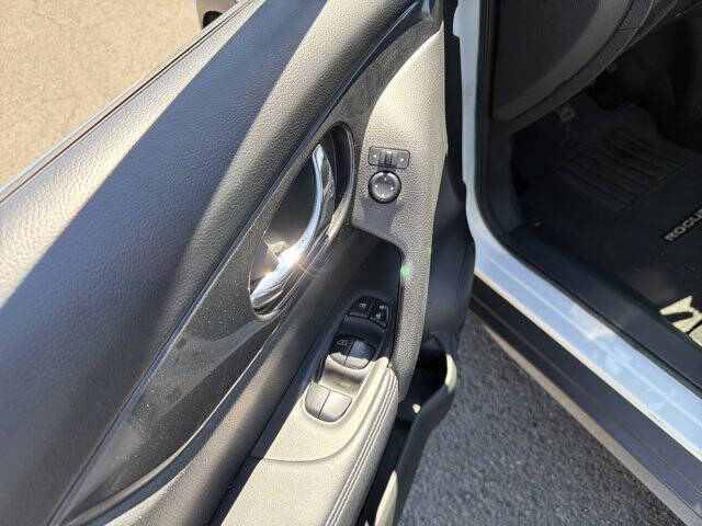 2017 Nissan Rogue