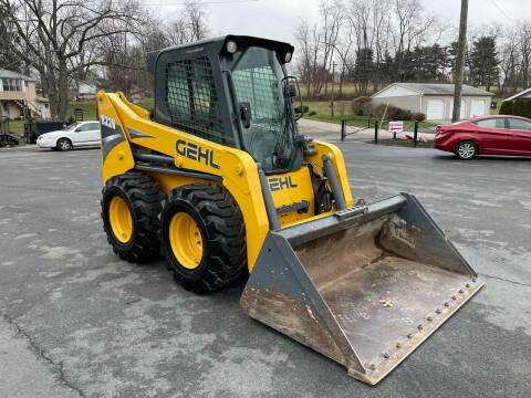 2014 GEHL R220 for sale at Twin Rocks Auto Sales LLC in Uniontown PA
