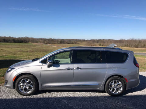 2019 Chrysler Pacifica for sale at RAYBURN MOTORS in Murray KY