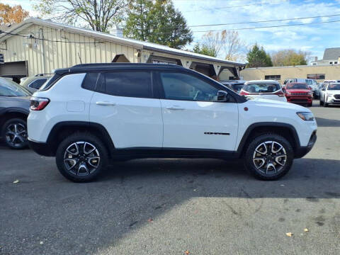 2025 Jeep Compass Trailhawk