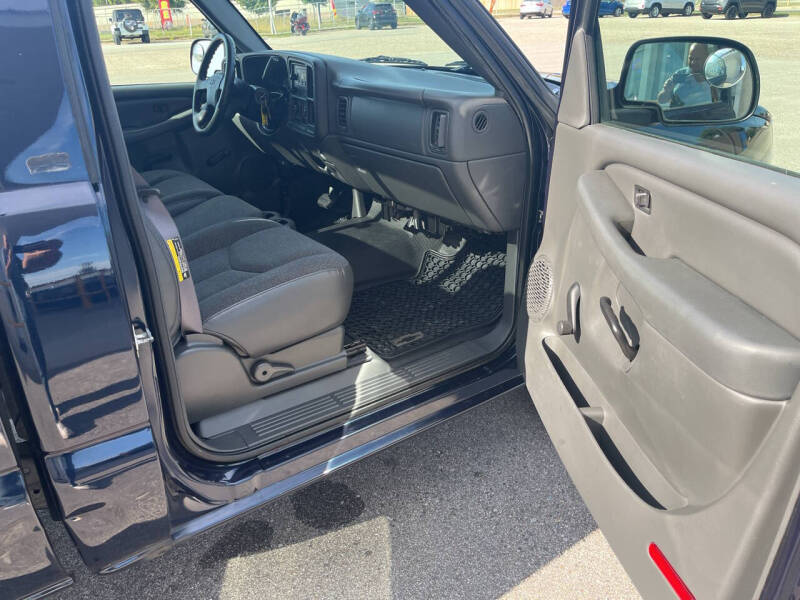 2005 Chevrolet Silverado 1500 Work Truck