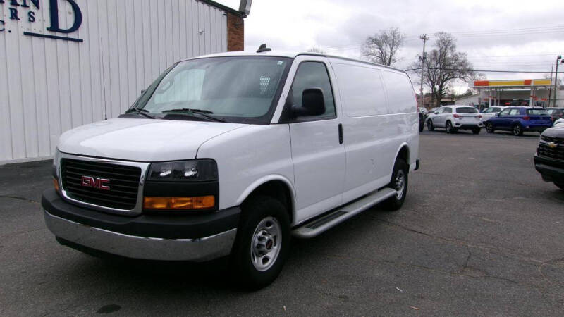 2024 GMC Savana 2500