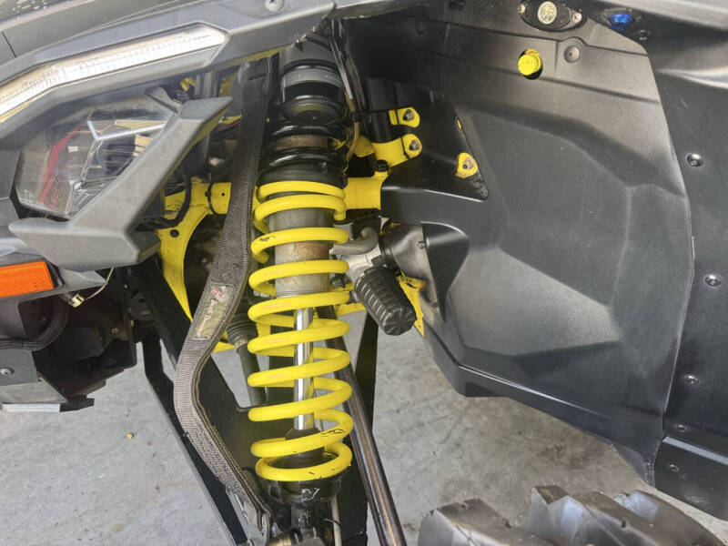 2018 Can-Am Maverick X3