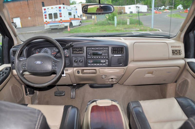 2005 Ford Excursion Eddie Bauer