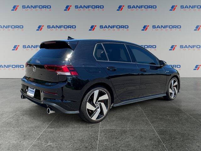 2022 Volkswagen Golf GTI SE