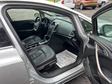 2012 Buick Verano Leather Group