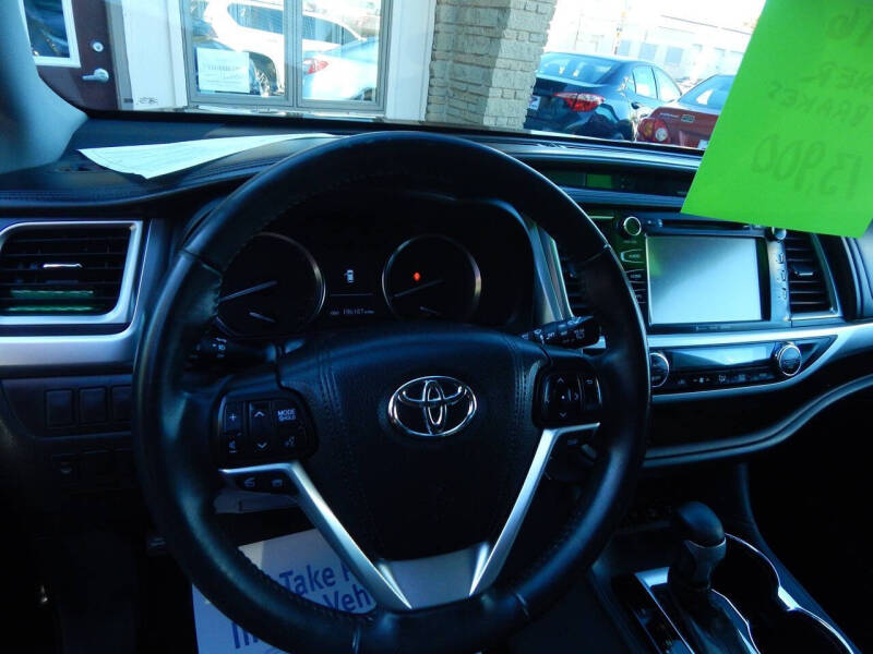 2016 Toyota Highlander LE Plus