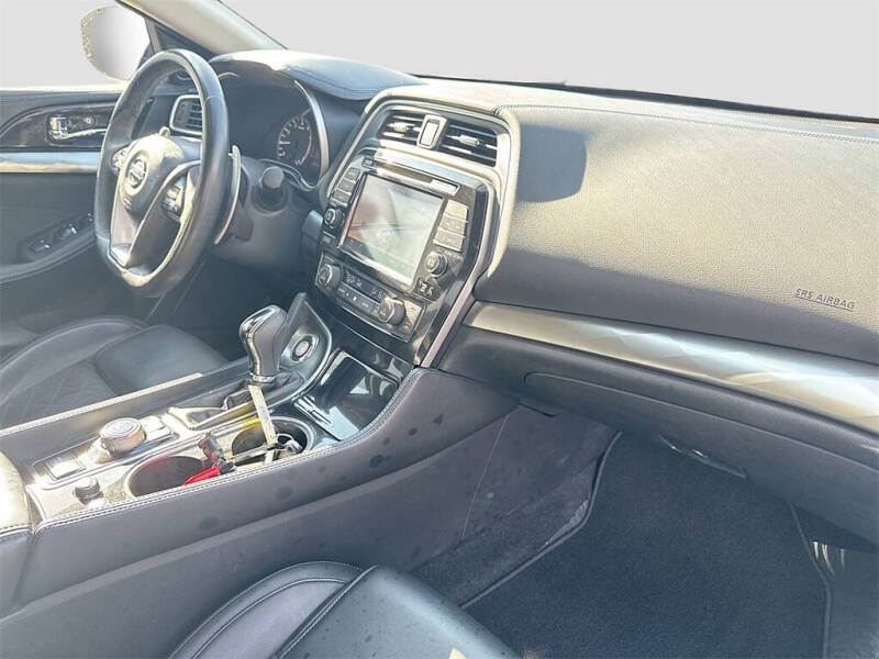 2016 Nissan Maxima 3.5 SR